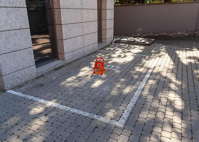 Center - Free Parking - Walk To Main Street Апартамент