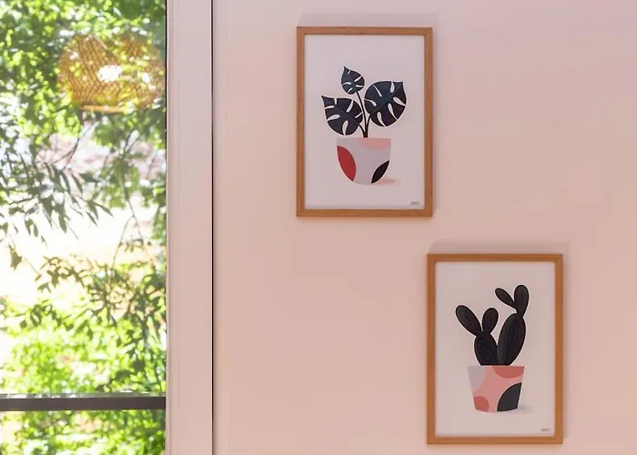 Апартамент Center - Free Parking - Walk To Main Street *