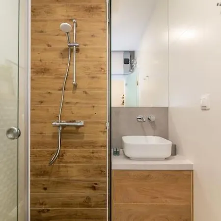 Peaceful Retreat - Free Parking *