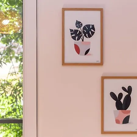 Apartment Peaceful Retreat - Free Parking *