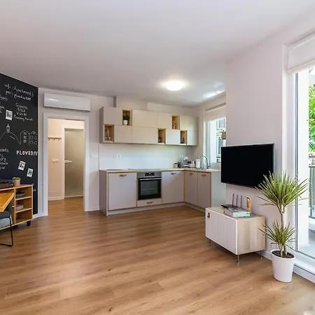 Peaceful Retreat - Free Parking Plovdiv